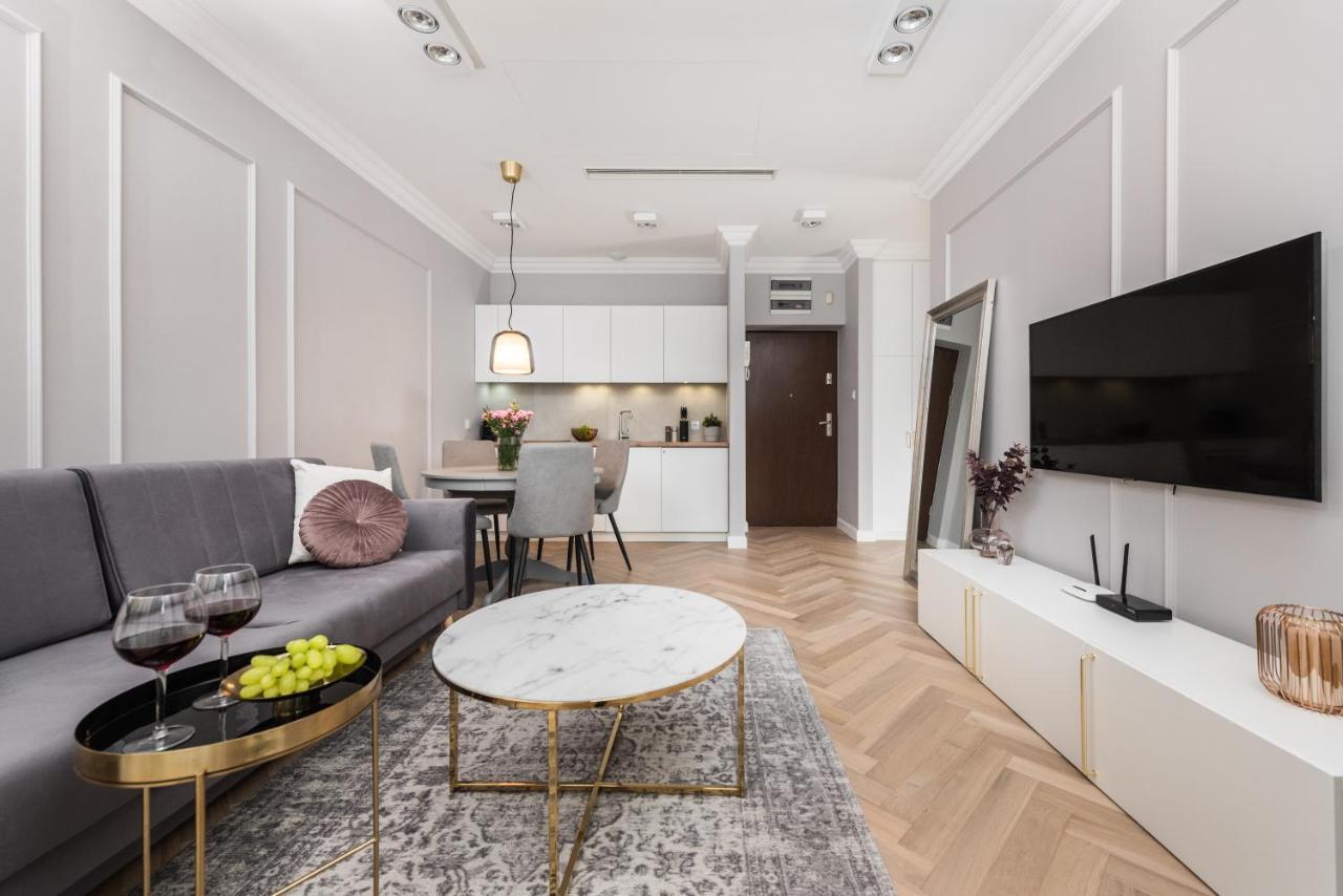 Wielopole17 Miro Apartment With Ac Krasków Exterior foto